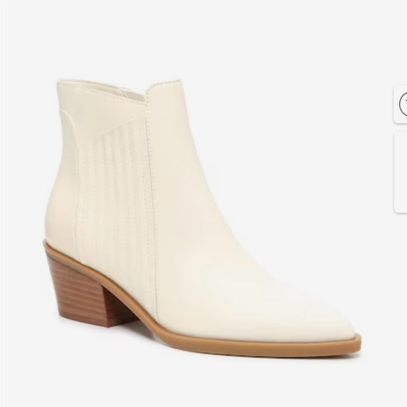 Dolce Vita White Leather Salome Booties - Picture 6 of 6